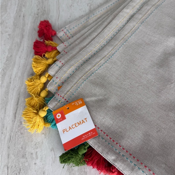 Target Cotton/Linen Fiesta Fringe Tassel Placemats Set of 6 - Picture 5 of 5